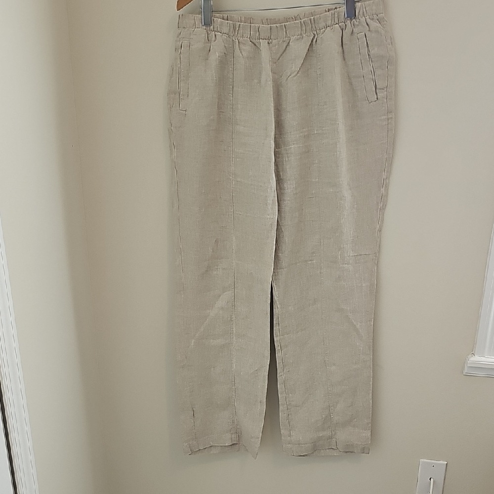 Chico's Light 100 Linen Khaki Pants With Pockets. Size 2‎ (Large)